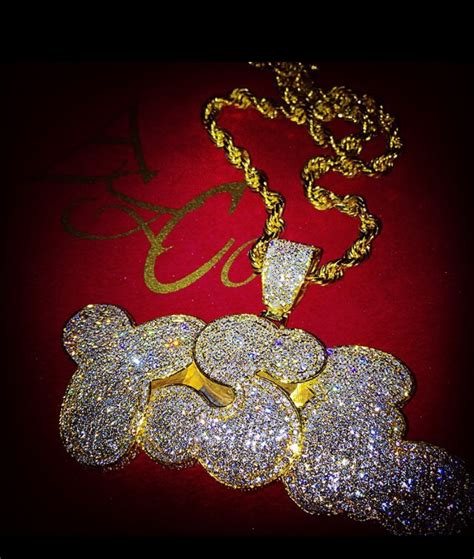 young thug YSL chains